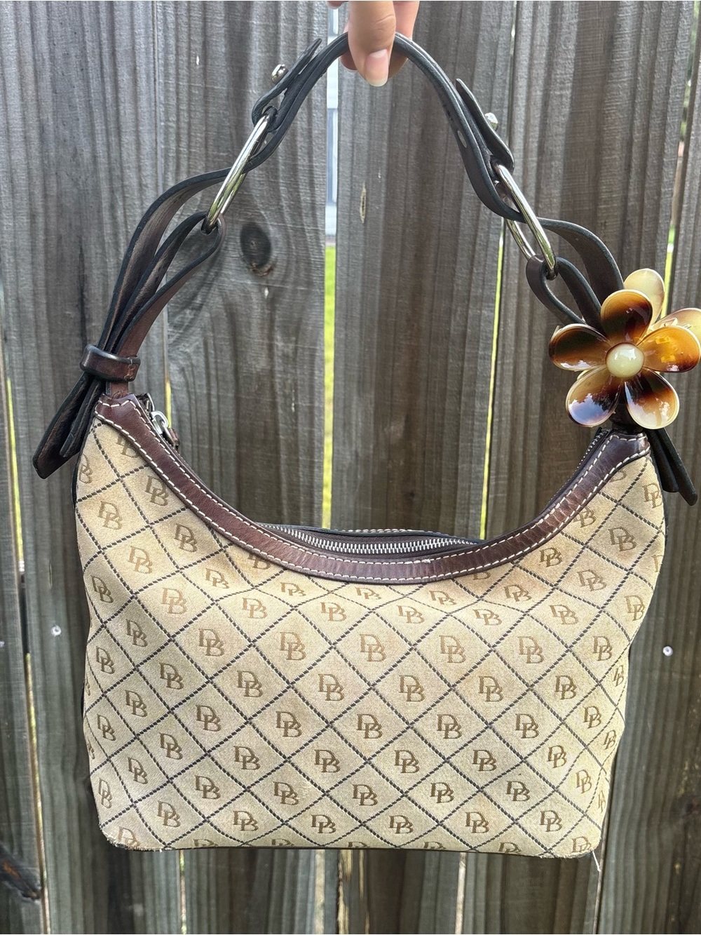 Dooney & Bourke hobo shoulder bag👜